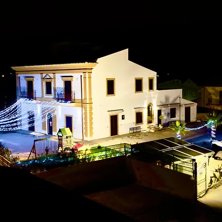 Casa Torre Chimera Bed & Breakfast Sommatino